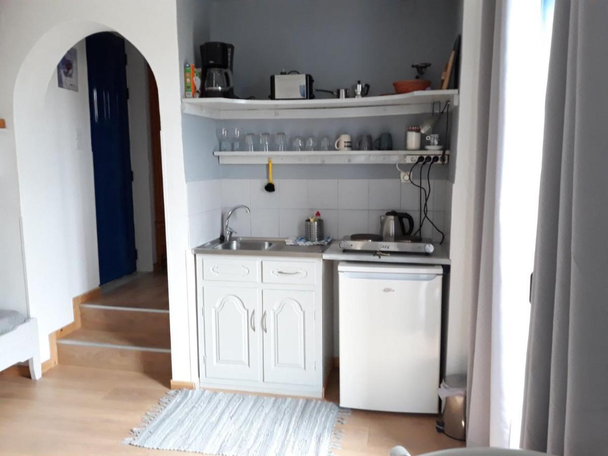 Aloni Apartment Kamilari Bagian luar foto